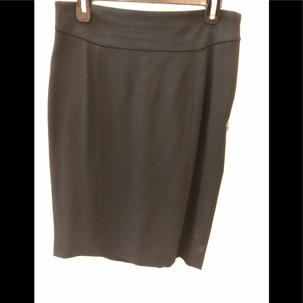 Black pencil skirt